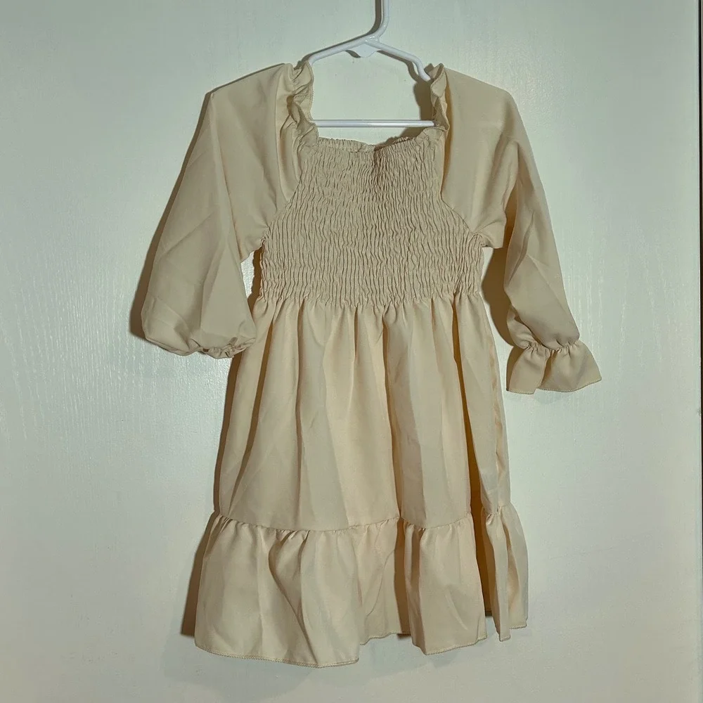 Girls Cream Smocked Puff Sleeve Ruffle Tiered Dress Size 100 Cream Beige‎ Boho